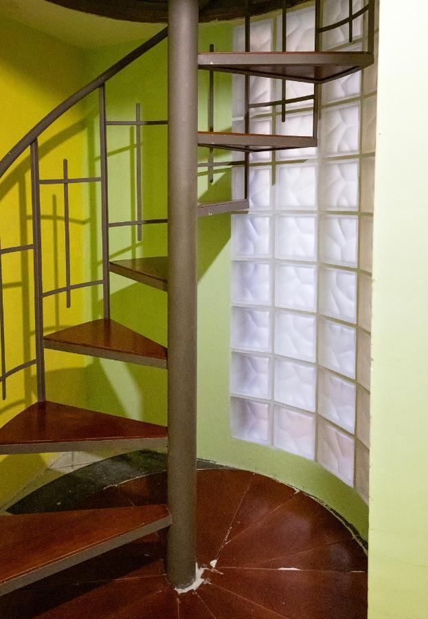 Casa "Positano" Da Ely - Salerno Centro Con Self Check-In Apartment Luaran gambar