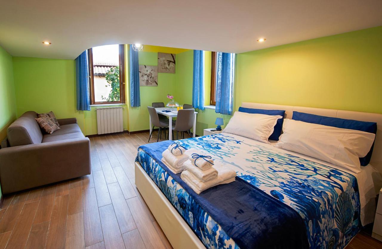 Casa "Positano" Da Ely - Salerno Centro Con Self Check-In Apartment Luaran gambar